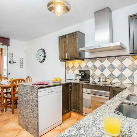 Oratge Cala Llonga (Menorca)